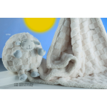 Conjunto de Manta e boneco tema «Ovelha»
