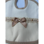 Conjunto Fralda de Pano e Babete com Laço para Bordar - Image 4